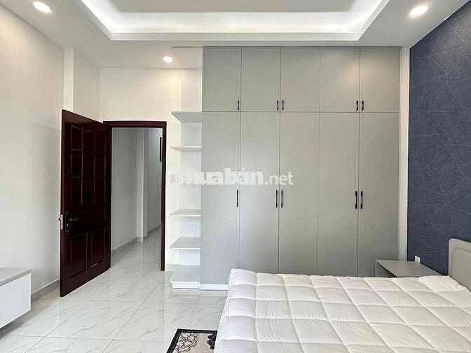 Nhà mới đẹp cho thuê hẻm xe hơi