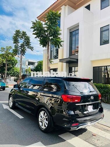 Kia Sedona mẫu mới 2019 máy dầu full kịch AT