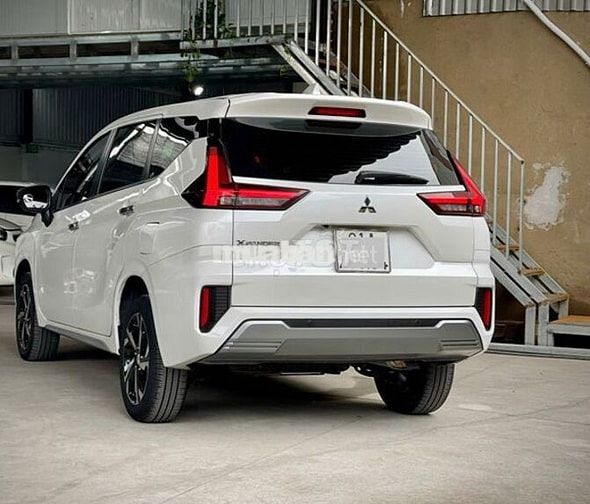 Mitsubishi Xpander Premium 2025 7 chỗ - 42.000km