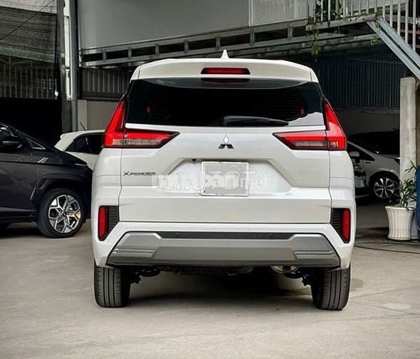 Mitsubishi Xpander Premium 2025 7 chỗ - 42.000km