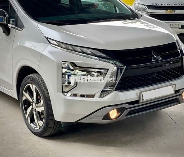 Mitsubishi Xpander Premium 2025 7 chỗ - 42.000km