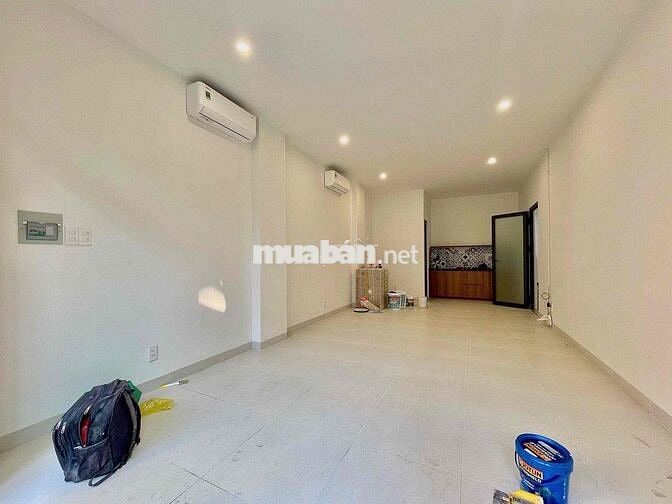 Cho Thuê Mặt Bằng 40m2 + có thể ngủ ở lại + đường ô tô