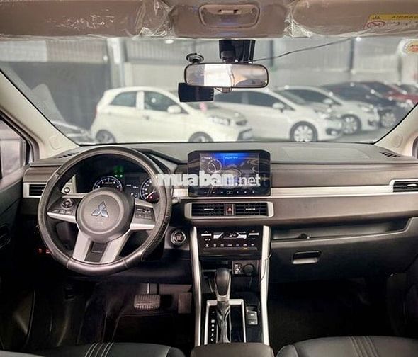 Mitsubishi Xpander Premium 2025 7 chỗ - 42.000km
