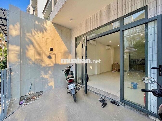 Cho Thuê Mặt Bằng 40m2 + có thể ngủ ở lại + đường ô tô