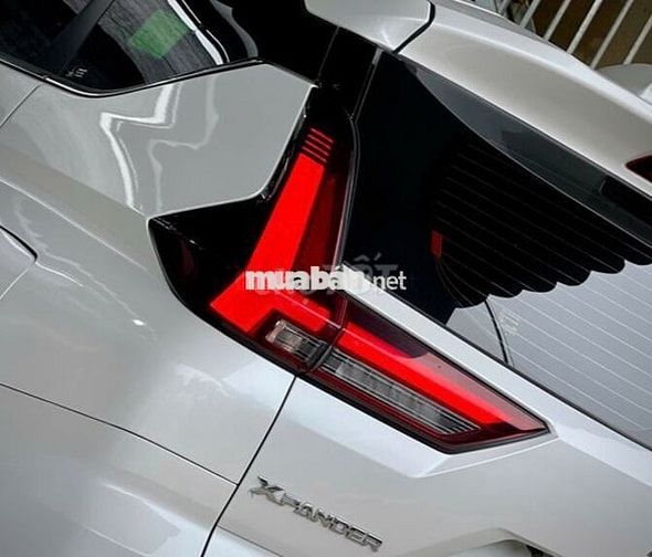 Mitsubishi Xpander Premium 2025 7 chỗ - 42.000km