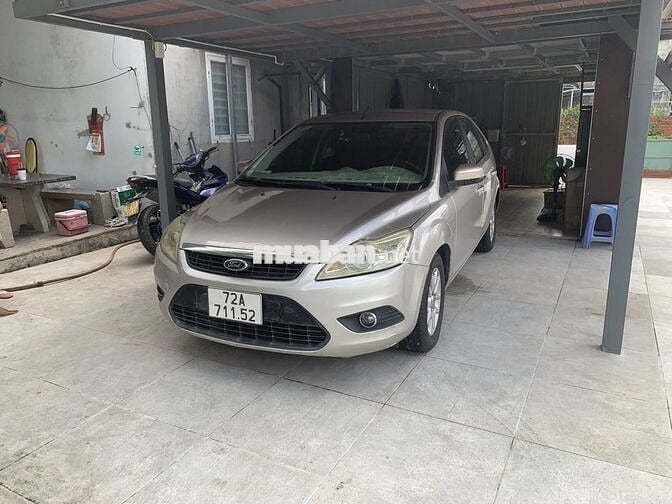 Ford Focus 2009 Tự động Vàng cát
