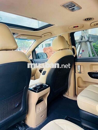 Kia Sedona mẫu mới 2019 máy dầu full kịch AT