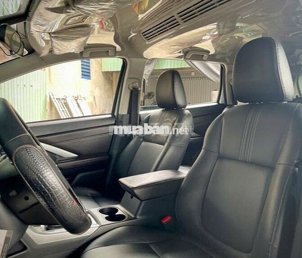 Mitsubishi Xpander Premium 2025 7 chỗ - 42.000km