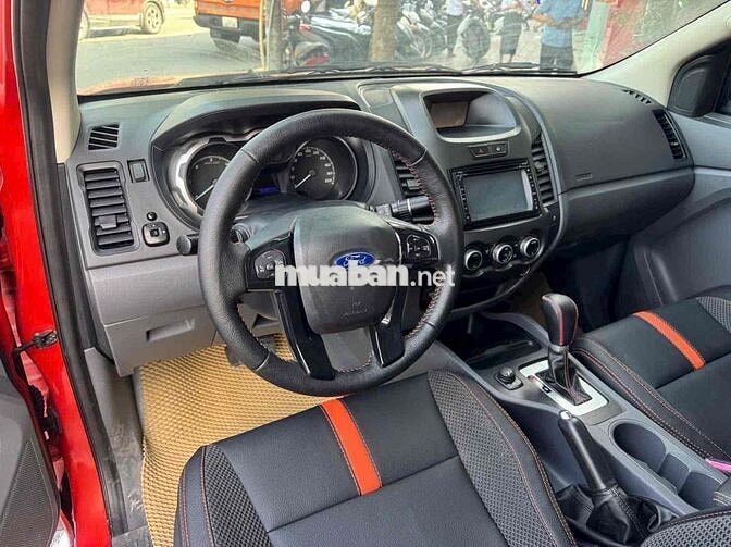 Ford Ranger Dầu 5 chỗ màu Đỏ
