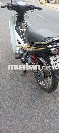 Yamaha Sirius Trắng Số sàn