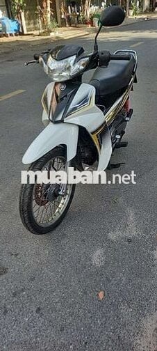 Yamaha Sirius Trắng Số sàn