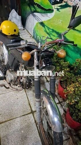Honda 67 Đen Cổ điển