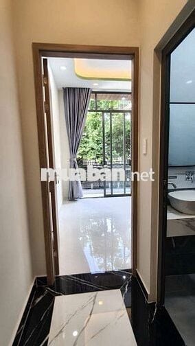Chỉ 16tr/th - Nhà 3PN - 3WC Hòa Hưng Quận 10, gần CV Lê Thị Riêng 