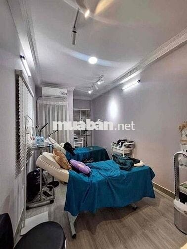 CHO THUÊ NHÀ ĐƯỜNG LÊ HỒNG PHONG, P2, Q5 2/ Diện Tích 3m ❌️ 11m 3/ K
