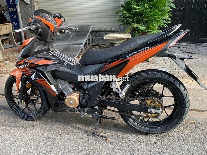 Honda Winner 2017 Cam đen