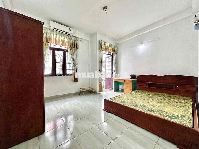 CHO NỮ THUÊ CÓ BAN CÔNG GẦN NGÃ 4 BẢY HIỀN
