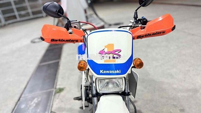 Kawasaki KS2 Trắng, Đỏ, Xanh IRC Thái Lan