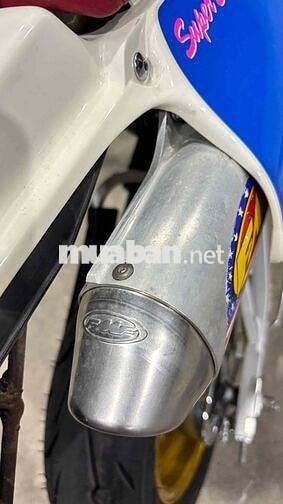 Kawasaki KS2 Trắng, Đỏ, Xanh IRC Thái Lan