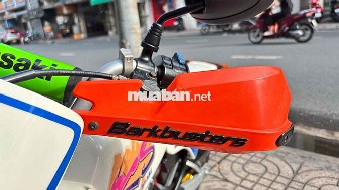 Kawasaki KS2 Trắng, Đỏ, Xanh IRC Thái Lan