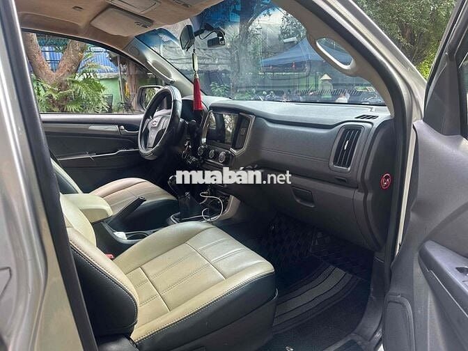 Chevrolet Bạc