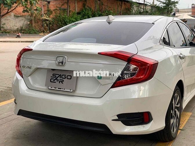 Honda Civic E 2019 Trắng 45.000 Km