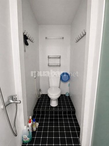 Phòng trọ nữ 1-2ng ở, free 1 xe, wc riêng, có máy lạnh và tủ đồ