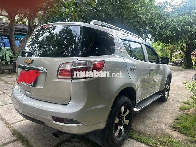 Chevrolet Bạc