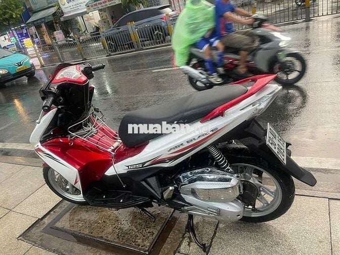 Honda Air Blade 2014 Đỏ trắng Đã sử dụng