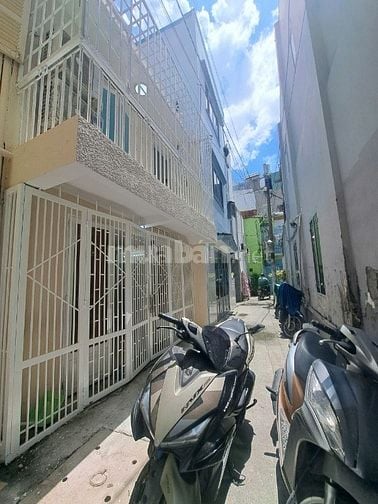NHÀ 434/42 HẺM CỤT, AN NINH, ĐƯỜNG PHAN XÍCH LONG 