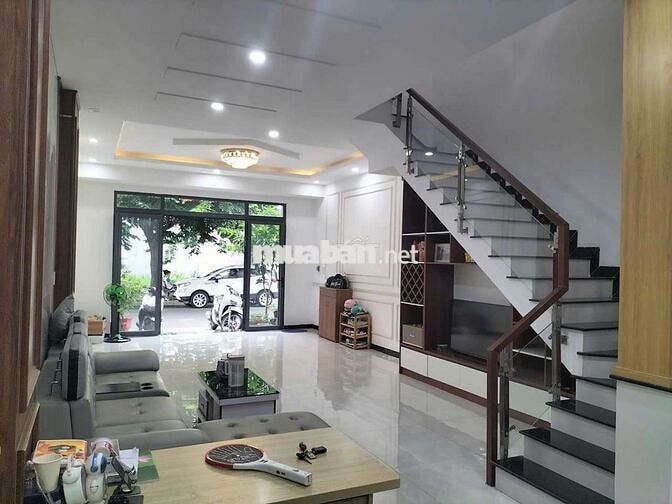 💥💥 loaloa giảm sốc 650t bán gấp nhà đẹp lắm phải nhanh ạ 