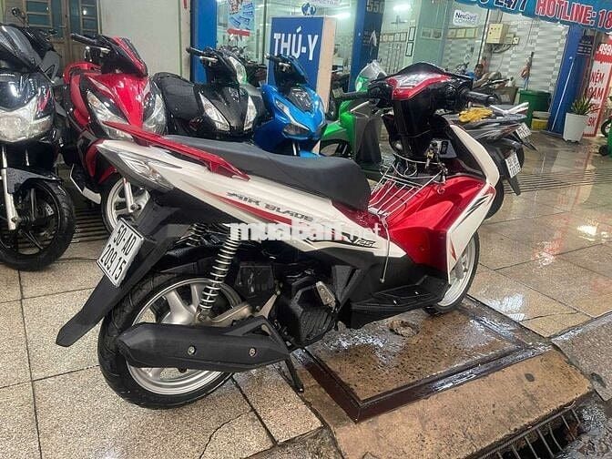 Honda Air Blade 2014 Đỏ trắng Đã sử dụng
