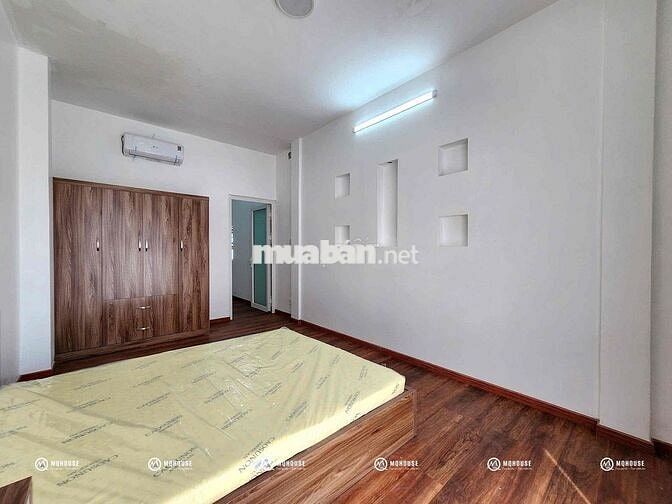 [✅Giá Thật] 1 P.Ngủ + 1 P.Khách Ban Công Full Nội Thất - Đường C18, TB