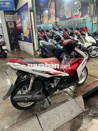 Honda Air Blade 2014 Đỏ trắng Đã sử dụng
