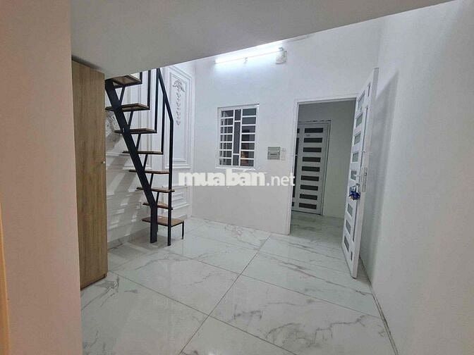 Phòng Full Nội Thất Gác Cao Gàn TDT RMIT UFM Lotte Nguyễn Hữu Thọ