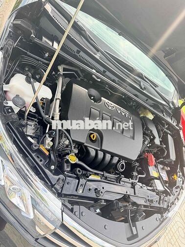 Toyota Corolla Altis 1.8G 2014 Đen 11 vạn km