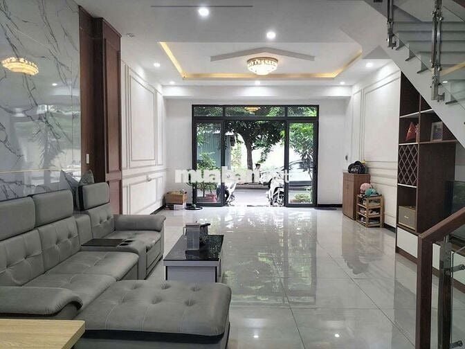 💥💥 loaloa giảm sốc 650t bán gấp nhà đẹp lắm phải nhanh ạ 