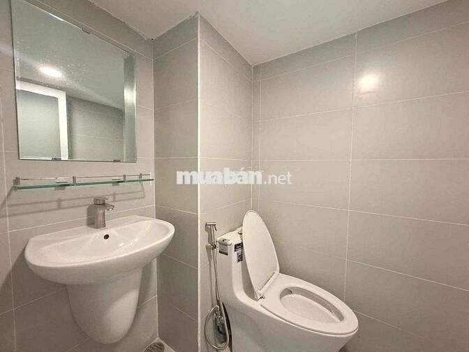 Phòng Full Nội Thất Gác Cao Gàn TDT RMIT UFM Lotte Nguyễn Hữu Thọ