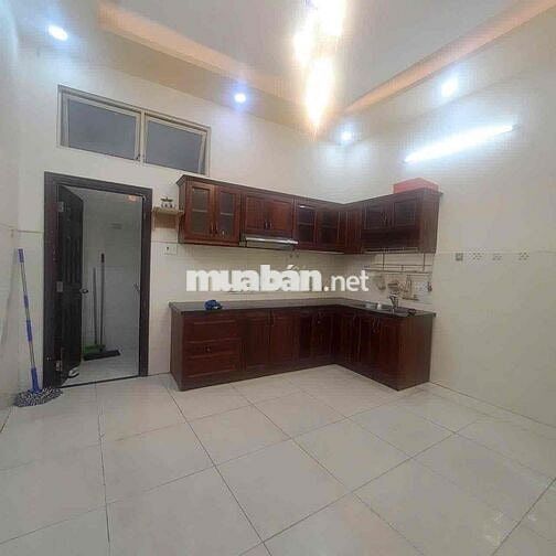 Nguyên căn đường số 4 phòng ngủ tân quy Q7