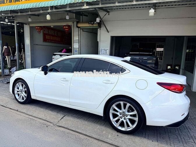 Mazda 6 2016 2.5 Bản Full Trắng
