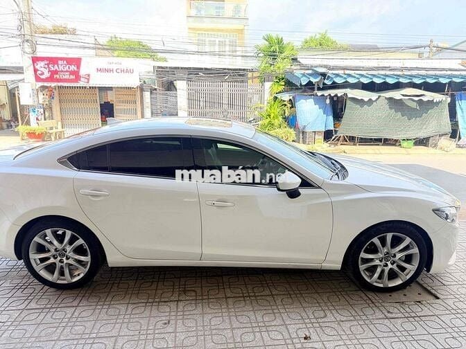 Mazda 6 2016 2.5 Bản Full Trắng