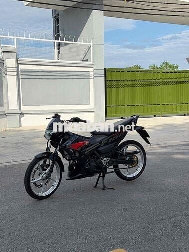Suzuki Raider Đen