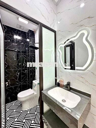nhà chính chủ mới đẹp phong cách Châu Âu hẻm 3m