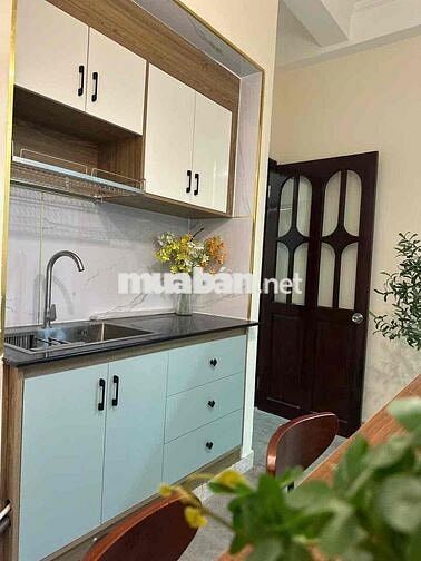 ĐÚNG 7TR CÓ NGAY 1PN FULL NỘI THẤT MÁY GIẶT RIÊNG NGAY TRUNG TÂM Q3