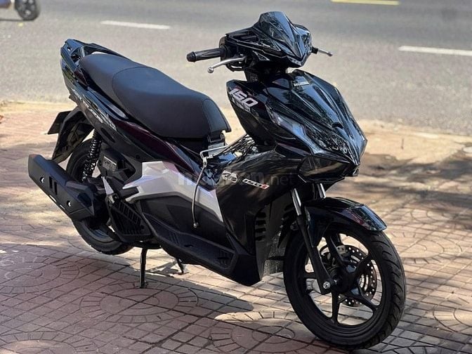 AirBlade "AB" 150 2022-23 Đen Bóng, Phanh ABS, có hỗ trợ góp 