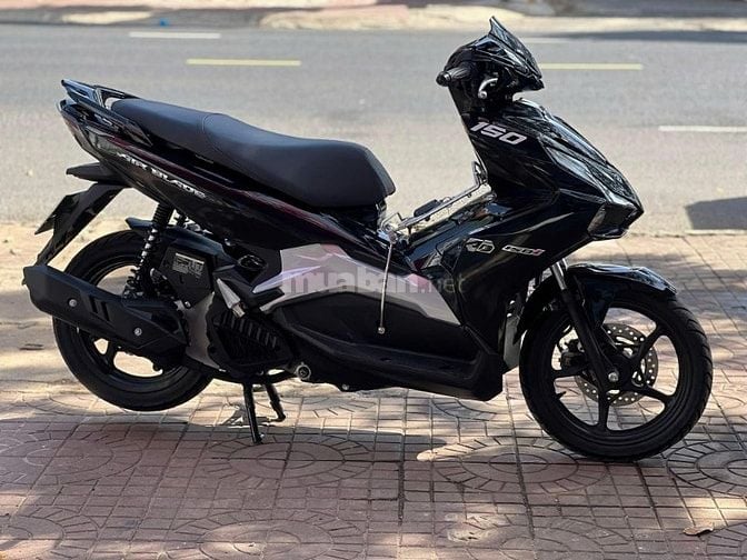 AirBlade "AB" 150 2022-23 Đen Bóng, Phanh ABS, có hỗ trợ góp 