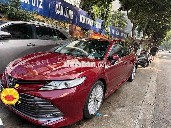 Toyota Camry 2.5G 2021 Đỏ 60.000 km