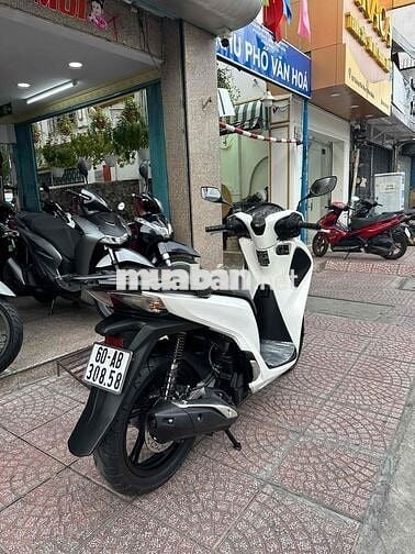 Honda SH 125i 2017 Smartkey Trắng Đen Chính Chủ