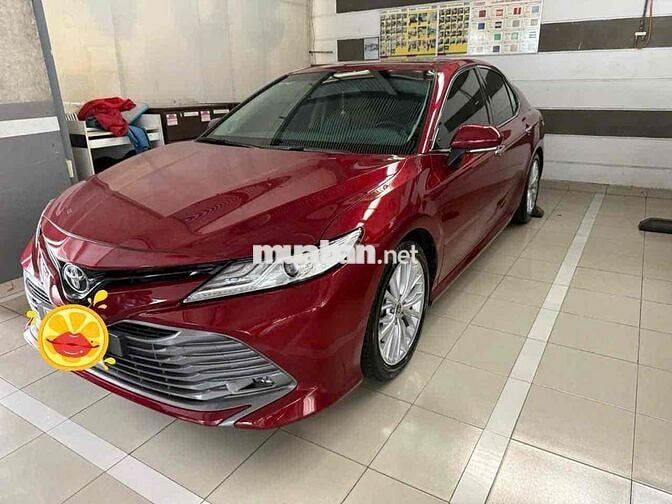 Toyota Camry 2.5G 2021 Đỏ 60.000 km