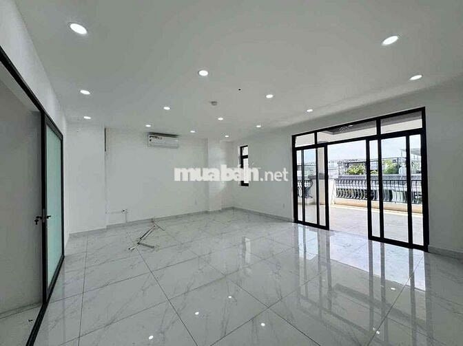 Cho thuê văn phòng KĐT Vạn Phúc 100m2 15 triệu/tháng