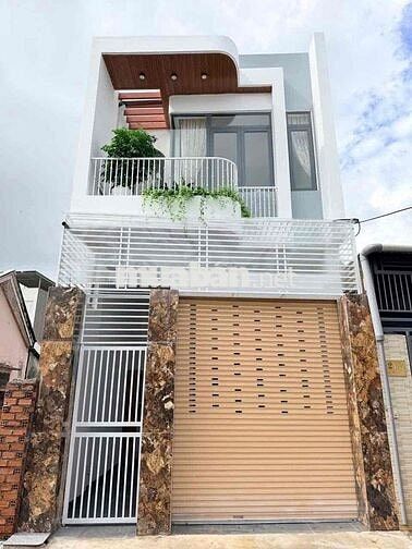 Nhà full nội thất trung tâm cây số 3 - Mặt Tiền Lê Minh Xuân